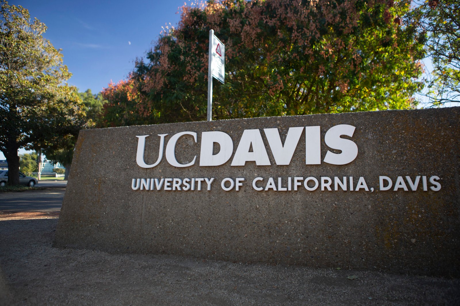 Affordable Davis Airport Shuttle for UC Davis students